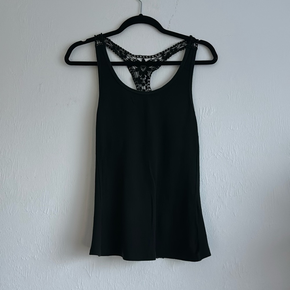 Lace back tank top